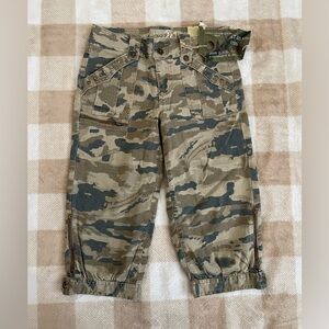 Nori Sand Camo Cargo Girls Kids Shorts size 12
